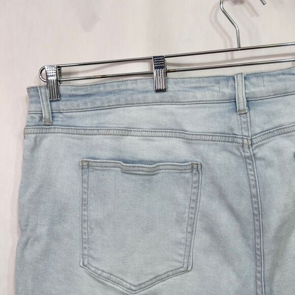 Glitzy Girlz Plus Size 26 Denim Shorts Light Blue Distressed Cut Off Frayed 1554 - Picture 7 of 13